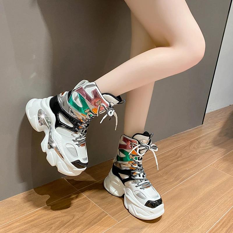Fashion Women Warm Plush Ankle Boots 2025 New Winter High Top Chunky Leather Sneakers 8CM Heels Lace-up Motorcycle Platform Snow Botas