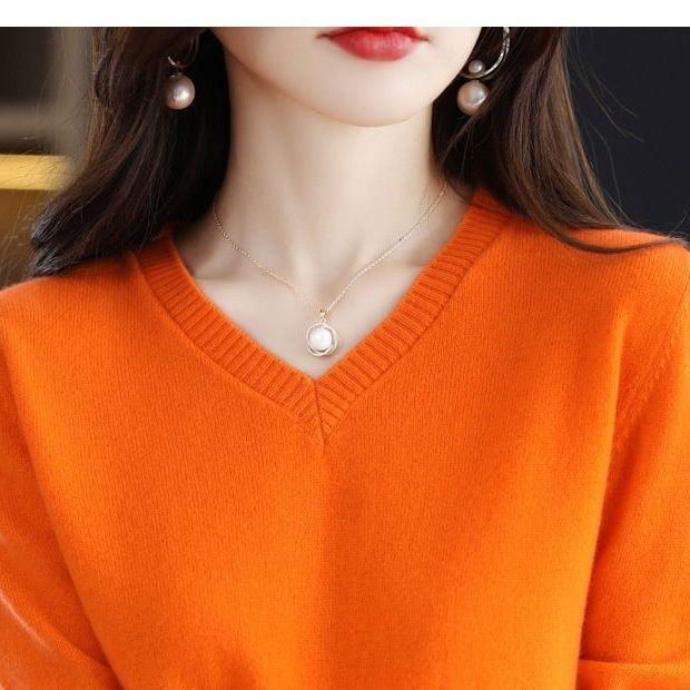 Australian Wool V-Neck Loose Knit Sweater for Women - 2025 Autumn/Winter Collection