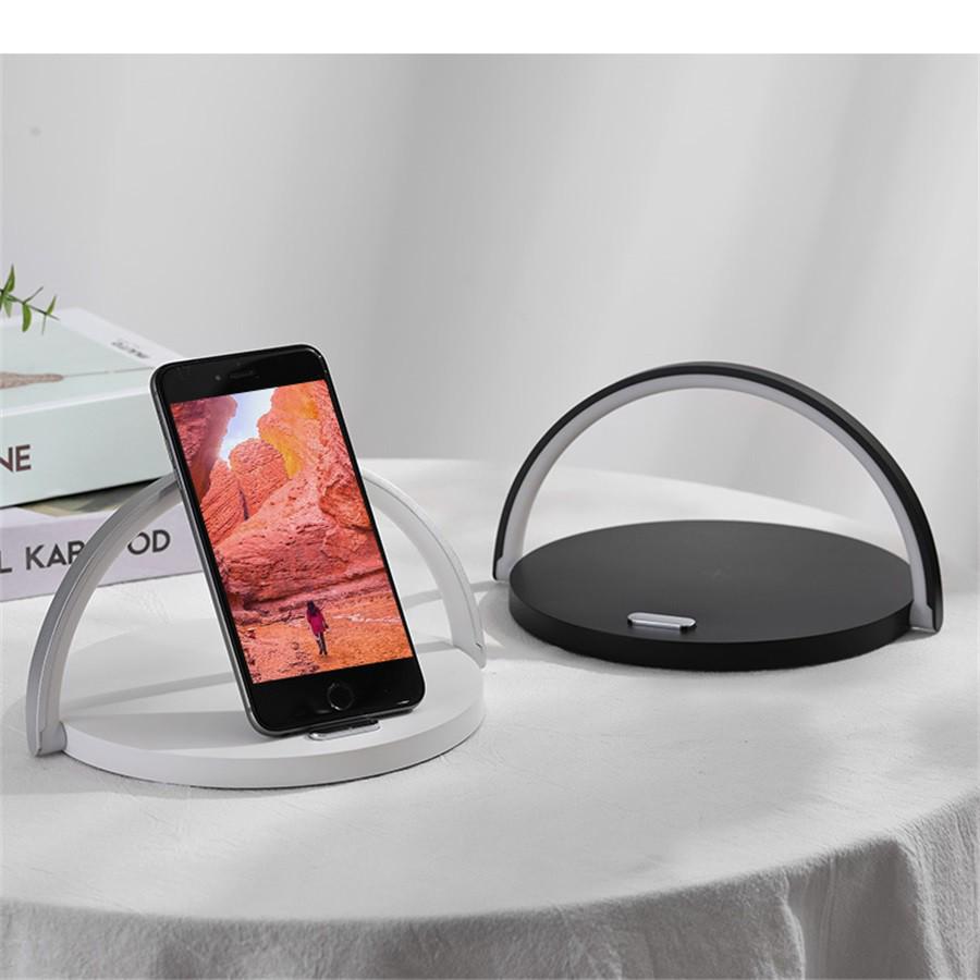 

2024 Wireless Charger & Night Light - Perfect Gift for Apple and Huawei, Fast Charging