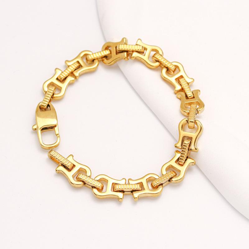 Personalized And Creative Retro Trend Stainless Steel Men'S Bracelet U-Shaped Hip-Hop Titanium-Plated Steel Bracelet