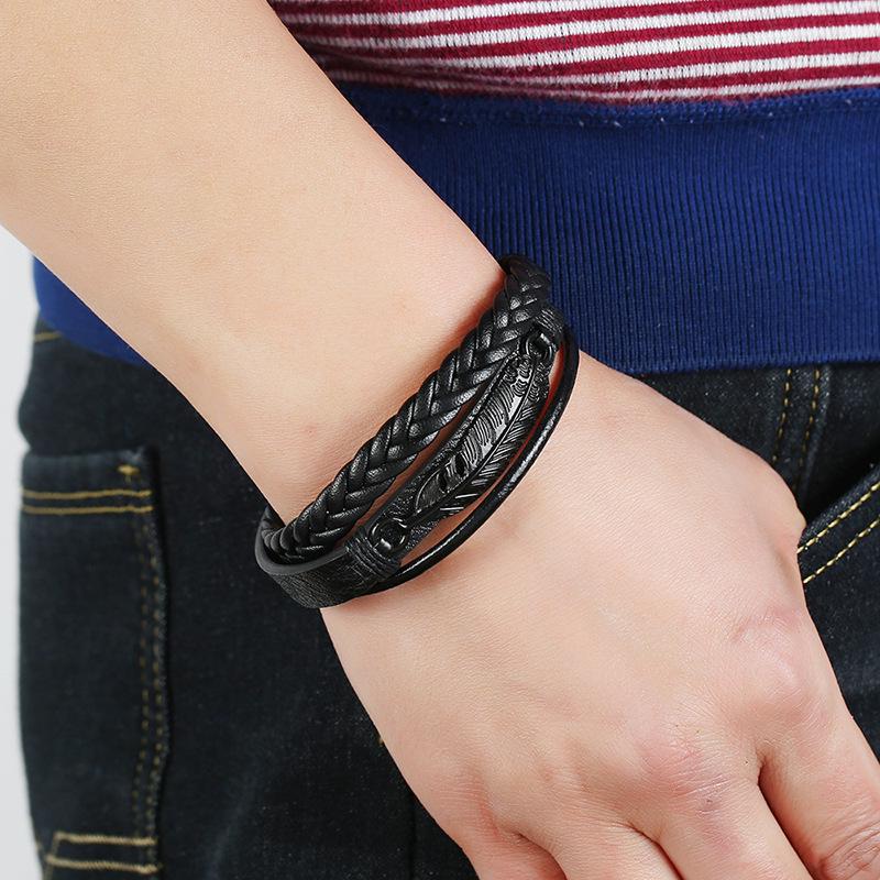 Stainless Steel Clasp Leather Braid Charm Feather Bracelet Fashion Bracelets for Men and Women