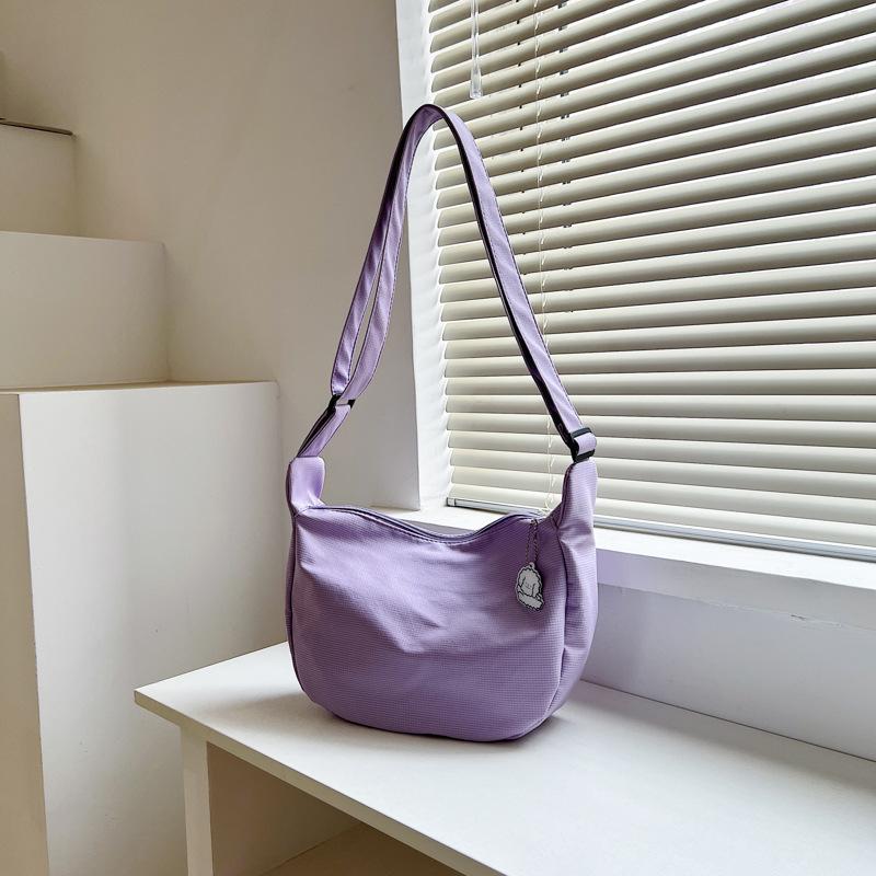 

Japanese 2026 Vintage Chic Girls Solid Color Soft Girls Single Shoulder Bag Korean Version Chaoins Simple Cross-body Dumplings Bag 35x8x20 фіолетовий
