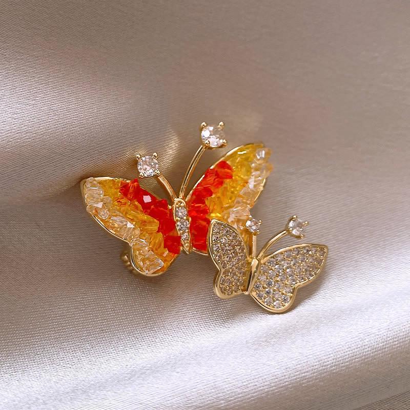 Exquisite High-End Schmetterlingsbrosche für Damenmode - Elegante Corsagen-Nadel & Kleidungsaccessoire