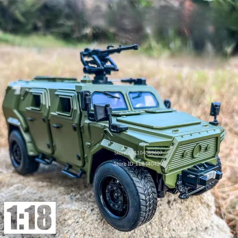 1:18 Dongfeng M-terrain Legierungsauto Spielzeug Miniaturmodell Diecast Militärfahrzeug Sound Licht Rückzug Türen geöffnet Kind Weihnachtsgeschenk