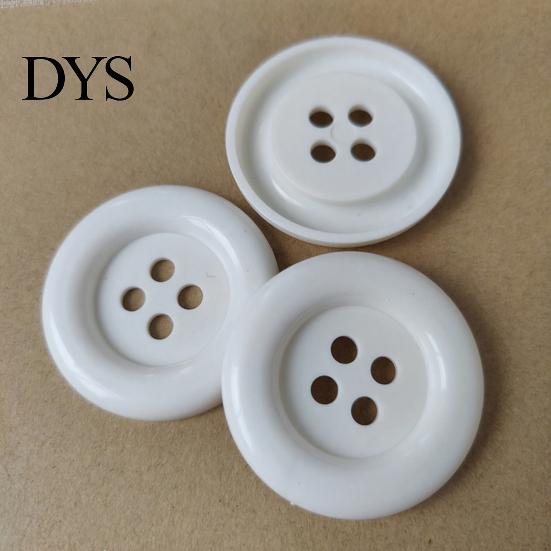Large Plastic Buttons for Crafts 5Pcs Four-Hole Sewing Buttons, Oversized Craft Creative Colorful Crafting Fabric Projects DIY And Clothing Decoration
