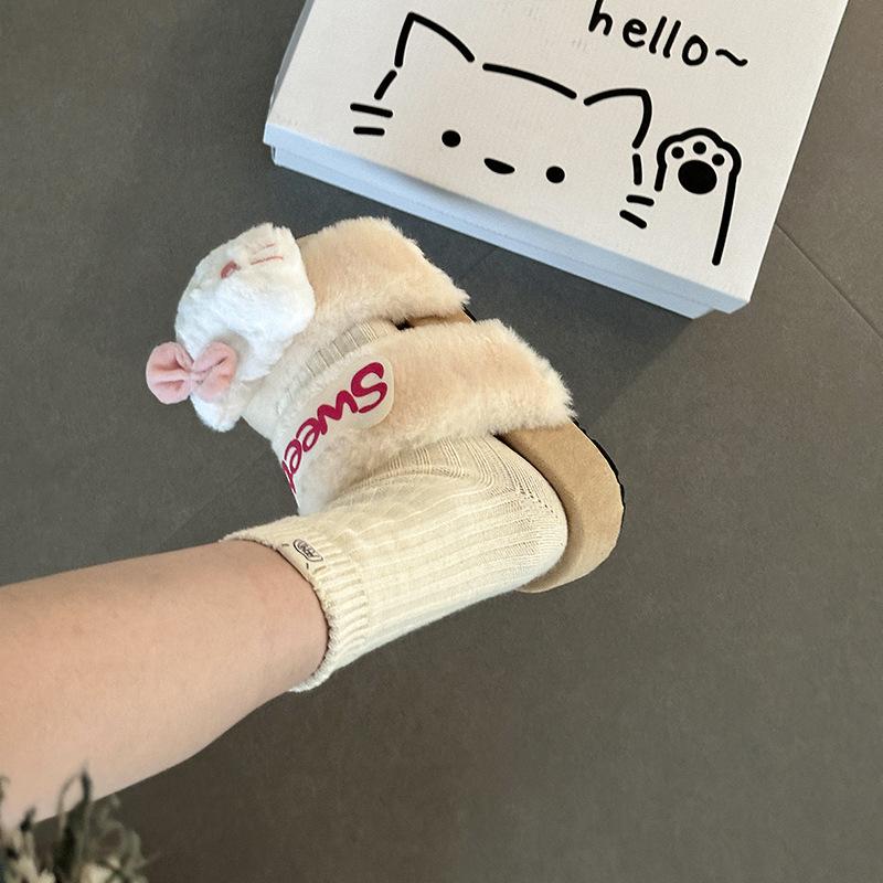 Anime Hello Kitty Lady Fluffy Slippers Autumn and Winter Cute Cartoon Home Indoor Warm One-word Baotou Cotton Mop