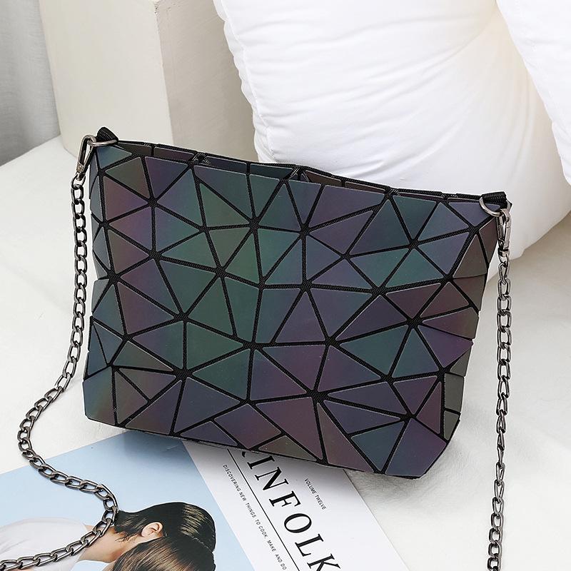 Messenger Tasche frauen Kette Tasche Mode Leucht Geometrische Sling Tasche Schulter Gurt Weibliche Bolsas Feminina