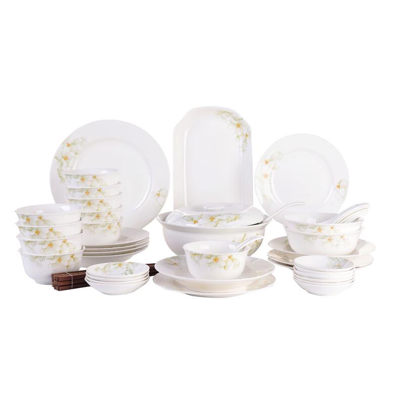 Aiyiruis White Magnolia 56-Piece Chinese Ceramic Dinnerware Set