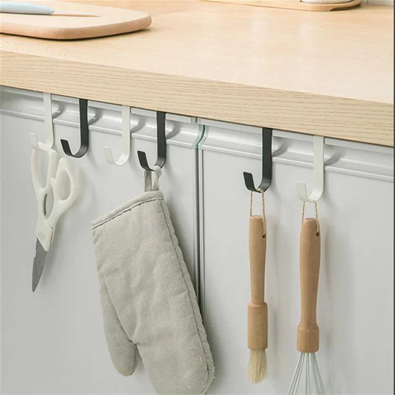 2pcs S-Shaped Metal Hook Cabinet Door Hanging Rack Gadgets Holders Shelves Cabinet Storage Organizer Bathroom Accessories