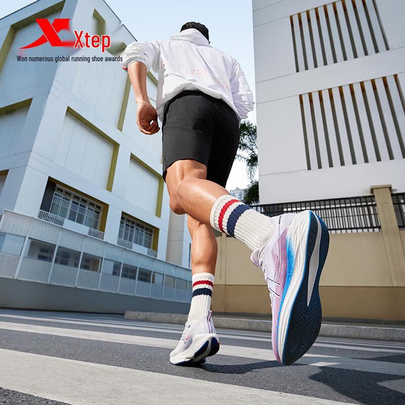 Xtep Triumph Feisu 5.0 Running Shoes
