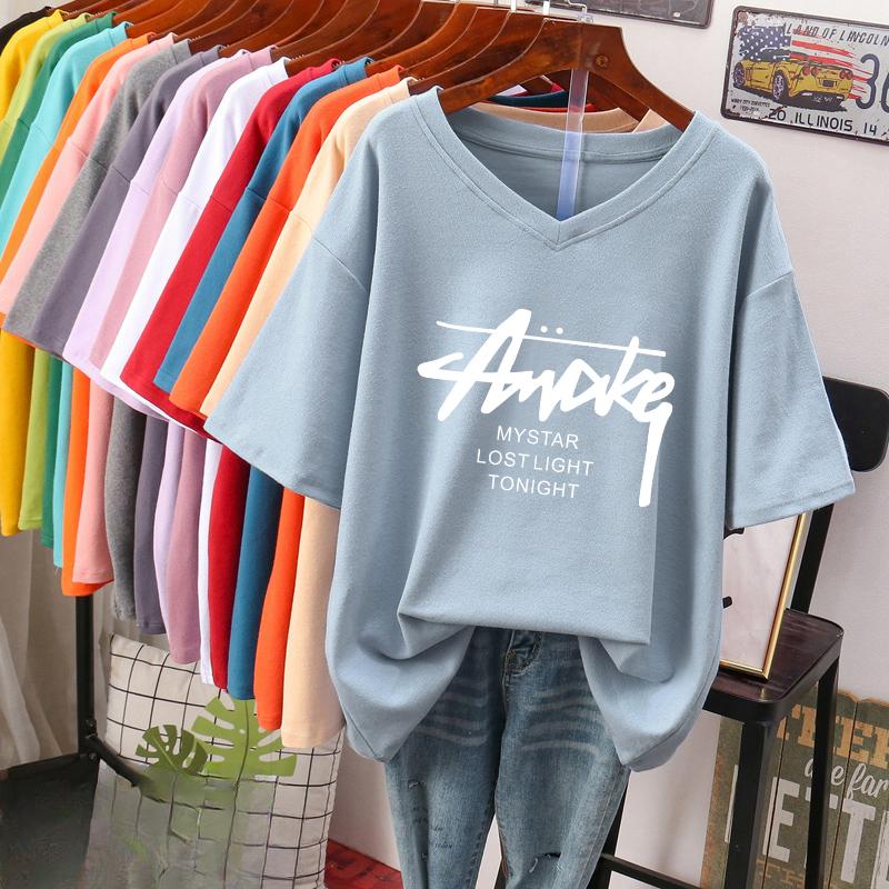 Dámské tričko s krátkým rukávem, volného střihu, zeštíhlující top s potiskem a výstřihem do V