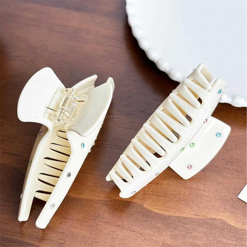 Korean Cute Diamond Shark Clip Headdress: Sweet Dot Pattern Hairpin