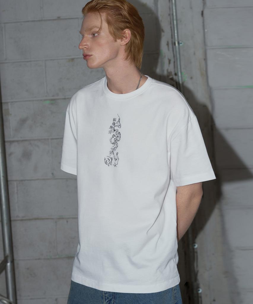 Ledeoli Drag-On Oversized Short Sleeve Tee [White]