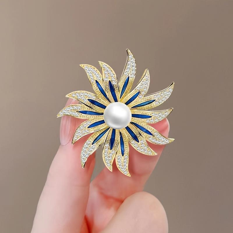 High-end Sunflower Brooch for Women, Exquisite Designer Coat Corsage Pin, Niche Clothing Fastener Accessory