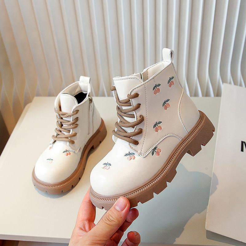 Children's Fashionable Princess Boots for Autumn and Winter, Sweet Embroidered Single Boots for Girls