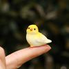 Miniatur Papageienfigur Mini Vogel Harzstatue Realistisches Tierornament Puppenhaus Feengarten Mikrolandschaft Dekoration