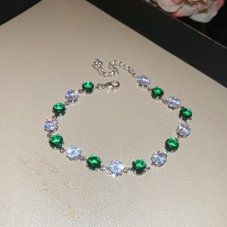 Europe and the United States Hot-selling Color Oval Love Zircon Bracelet Light Luxury Bracelet Personalized Jewelry Women