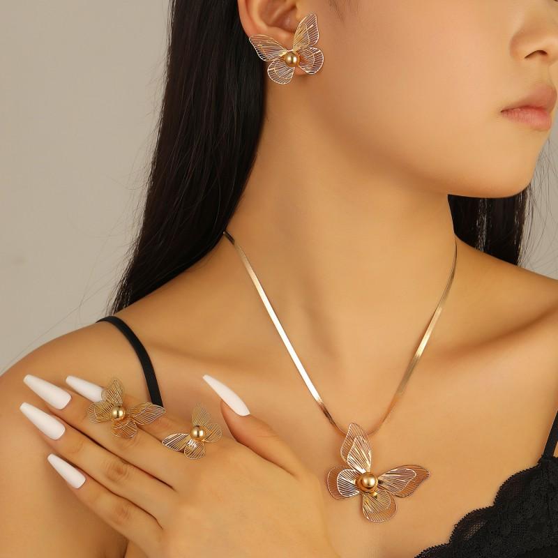 Elegant Hollow Floral Earrings Necklace Set Women Alloy Jewelry Minimalist Chic Accessories