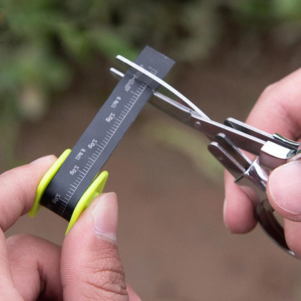 Folding Scissors Safe Portable Keychain Trip Scissors Cutter, Safety Portable Travel Trip Scissors Used for Home Office Fishing