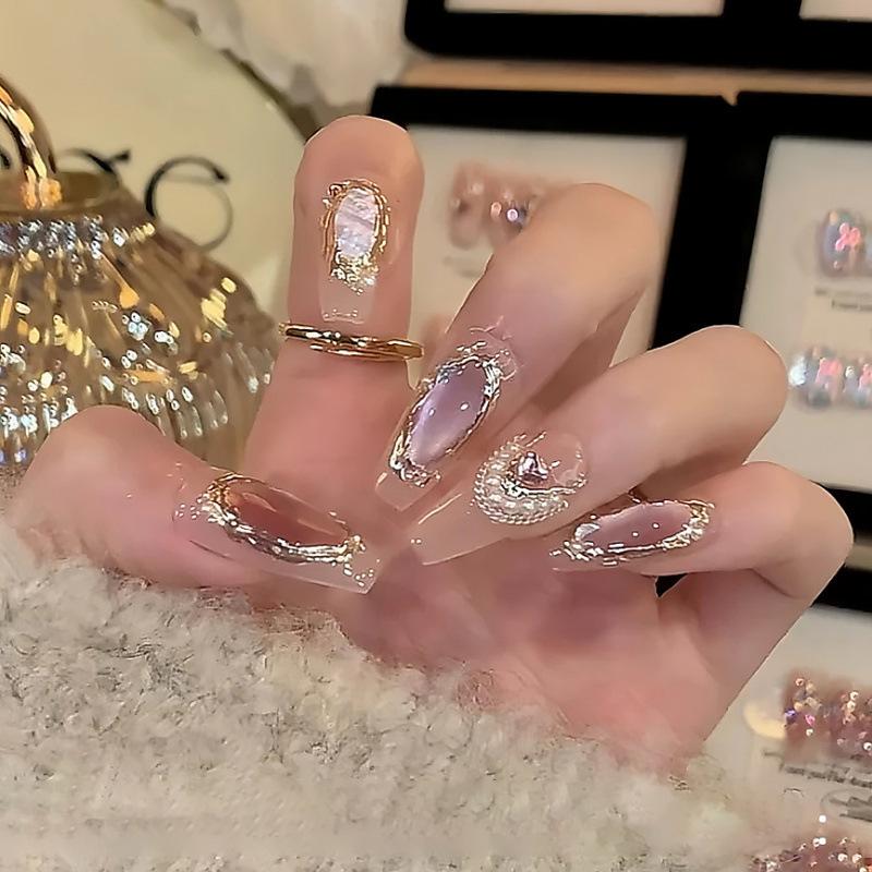 

30PCS Advanced 3D Cat Eye Nails with Gilded Handmade Pearl Art Tips