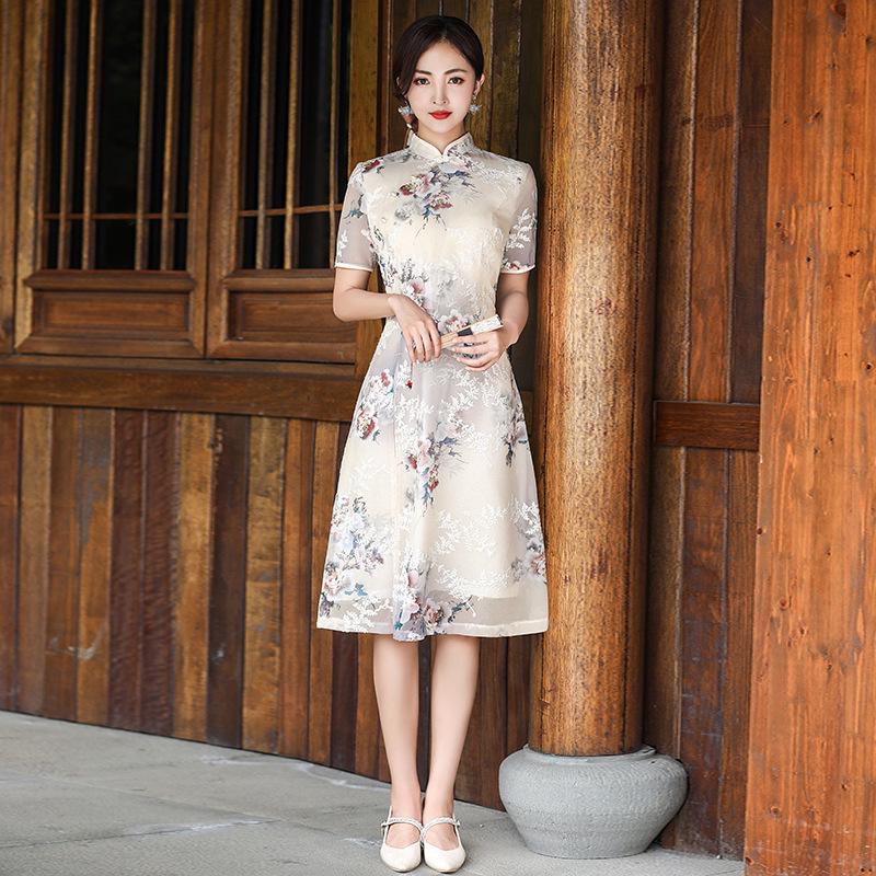 2023 Elegant Embroidered Cheongsam Dress for Women: New Style, Gentle & Youthful, Perfect for Mother's Wear