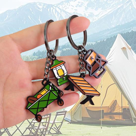 Pingente de Chaveiro Liga de Zinco Processo de Gotejamento de Óleo Estilização Tema Camping Porta-Chaves Portátil Design Versátil Chaveiro com Tema Natureza