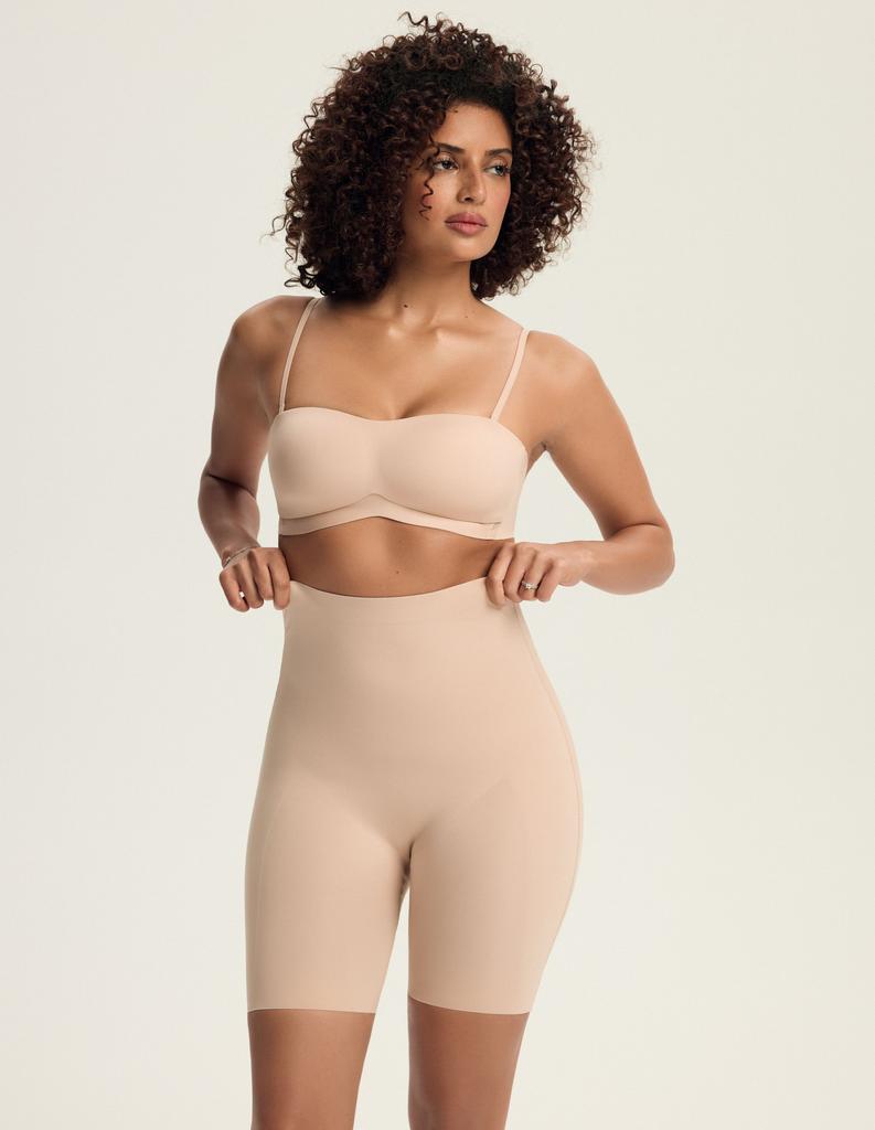 Smooth Esotiq Shorts