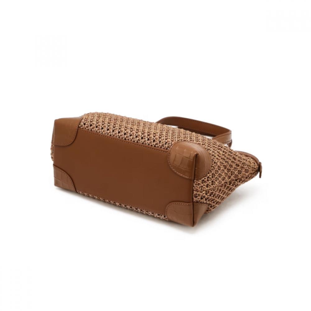 Daks Brown Dd Logo Leather Tote Bag Dcba6e080w2