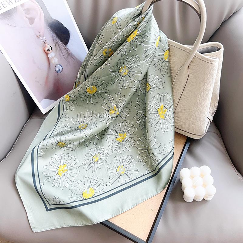 Korean Version Design Small Daisy Small Square Scarf Women's Silk Scarf Summer Thin Versatile Decorative Neck Small Scarf Headband