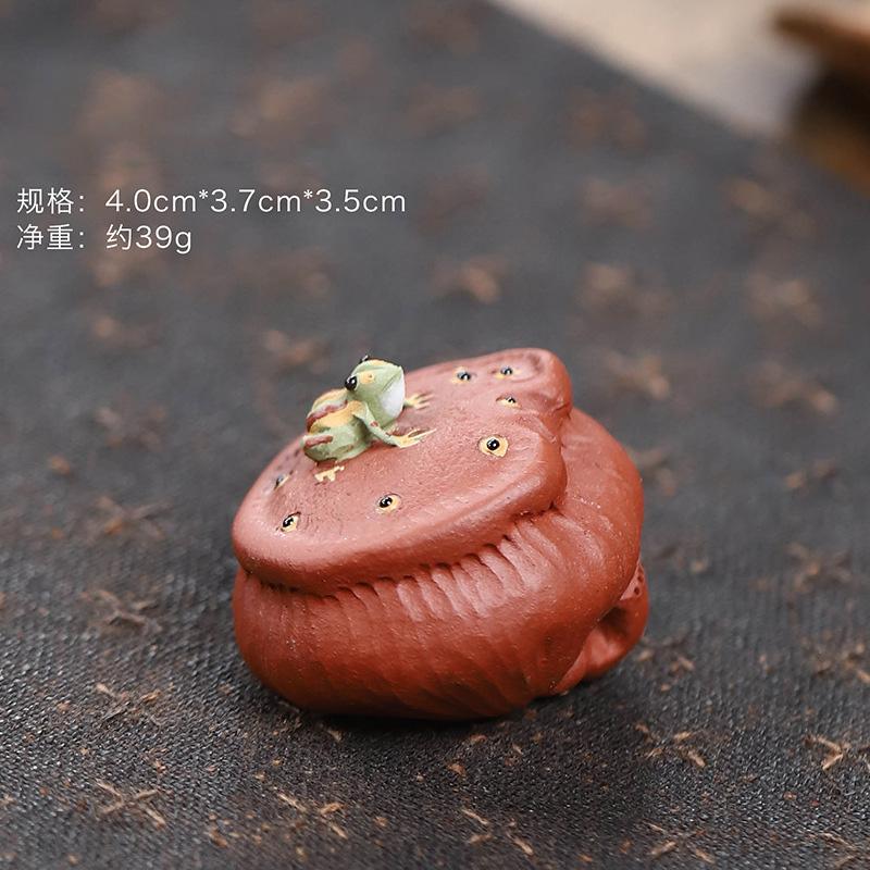 1PC Lucky Purple Clay Small Frog Statue Tea Pet Tea Art Ornaments Chinese Kung Fu Tea Handicrafts Ceremony Decor Accessories