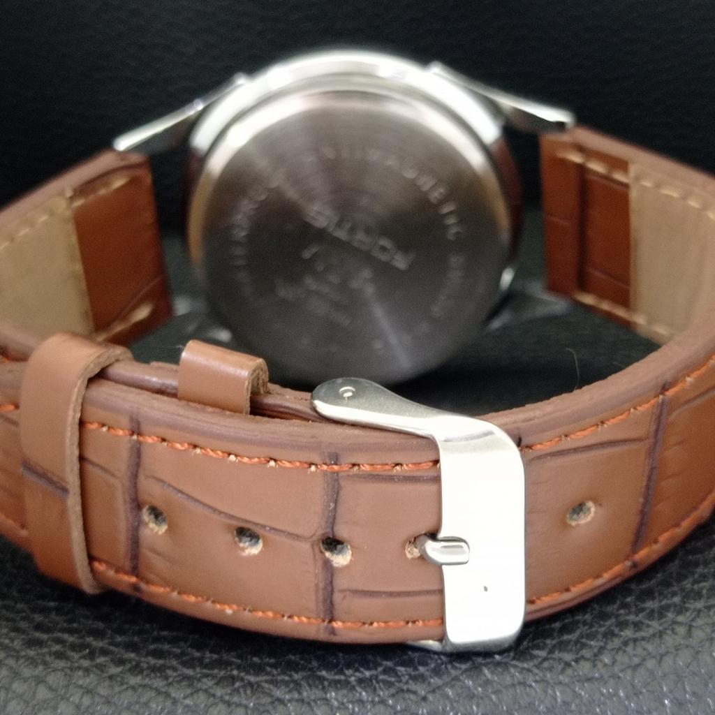 HAND-WINDING VINTAGE SWISS MENS REFURBISHED SILVER COLOR DIAL WATCH A701050-5 R205a-a701050