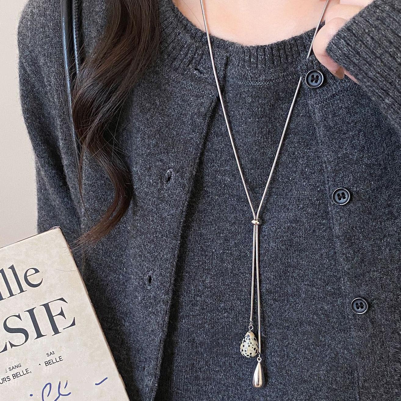 

Spots Stones Star Moon Pendant Necklaces for Women Ladies Fashion Causal Waterdrop Pull-Out Long Necklaces Daily Jewelry Gifts