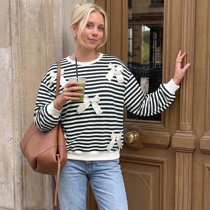 2026 New Style Casual Retro-Style Striped Lace-Up Round-neck Long-sleeved Women s Sweatshirt S