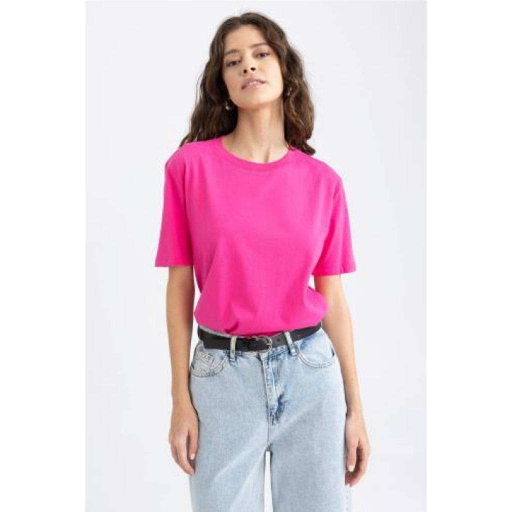 Tricou cu mânecă scurtă cu decolteu obișnuit, de formă regulată