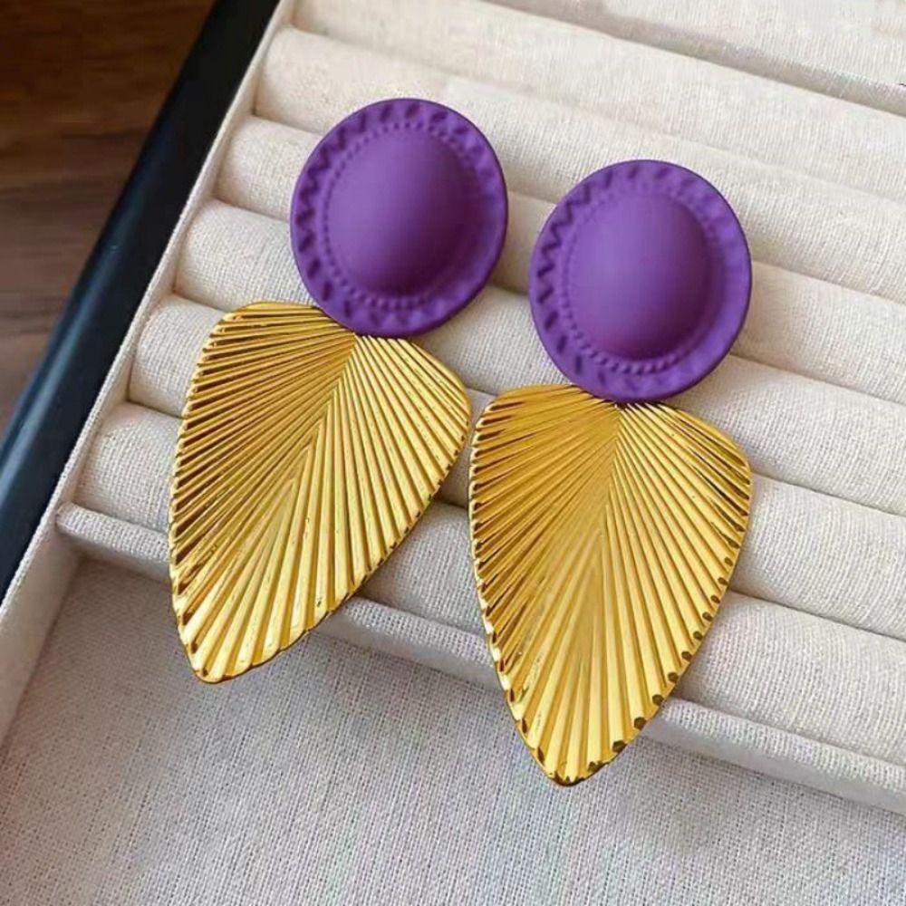 Chic Leaf Pendant Earrings Color Blocking Exaggerated Earrings Unique Vintage Drop Earrings  Party
