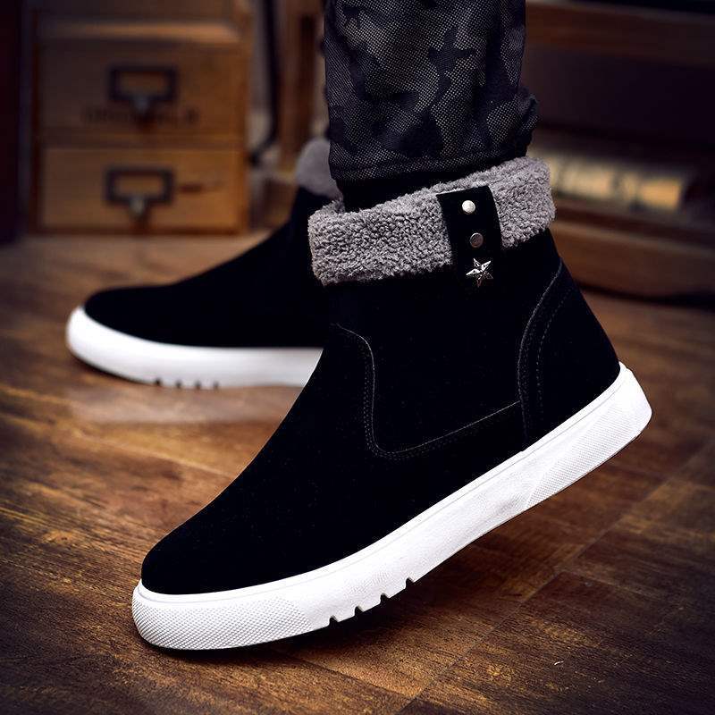 2025 New Winter Sports High-top Shoes Men's Students Korean Version Trend Velvet Flat-bottomed Casual Versatile Board Shoes