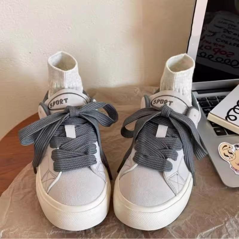 Canvas Shoes Women's 2025 Spring and Autumn New Retro Shoes Ins Trendy Versatile Niche Student Platform Casual Board Shoes