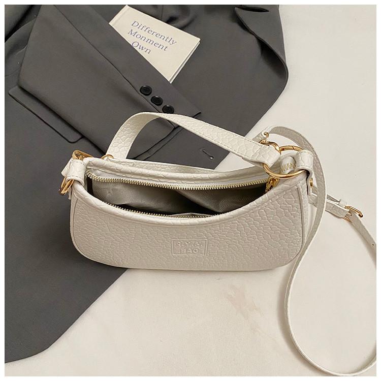 IELGY Ladies Underarm Bag All-Match Simple Style Hand Dumpling Bag