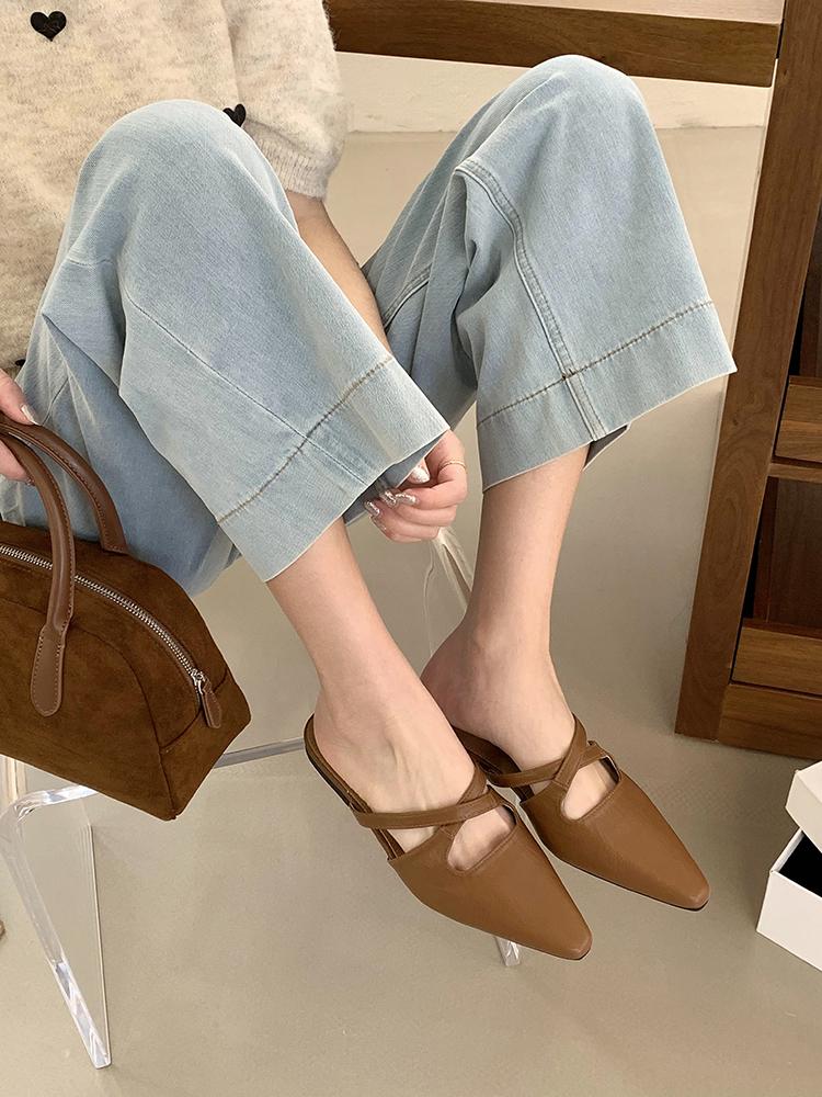 Summer Outside Slides Mules Pointed Toe Woman Slippers Leather Shoes for Women 2025 Black Sandals Flat Heel Korea Style Mujer