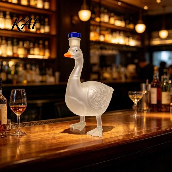 Premium Collectible Bottle Goose Shape Glass Whiskey Decanter, 3D Bird Liquor with Frosted Stopper, 350ml Art Vodka Wine Dispenser for Home