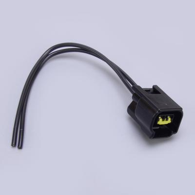 Otomobil Elektroniği Aksesuarları – Kablolar, Adaptörler ve Soketler