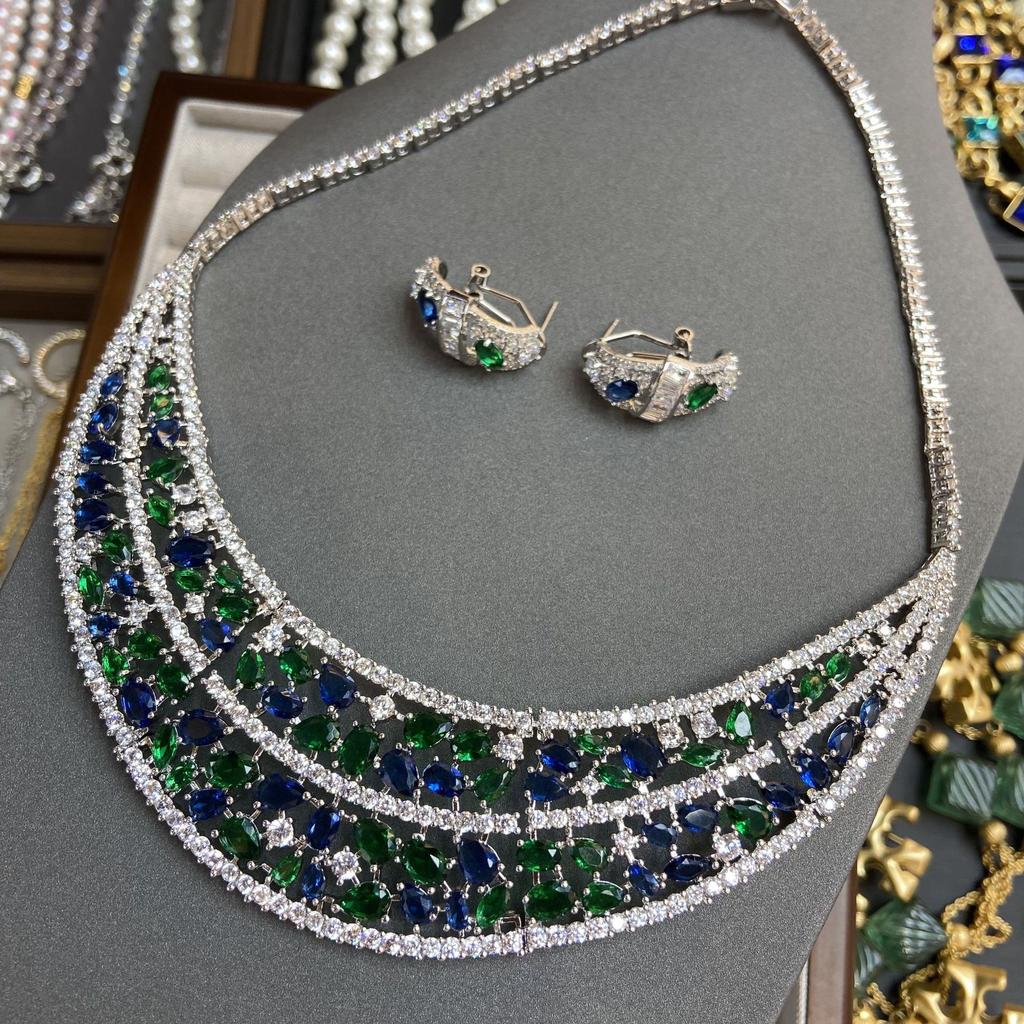 Large Bridal Emerald Earrings Necklace Set Zircon Micro-Inlaid Diamond Earrings Two-Piece Set
