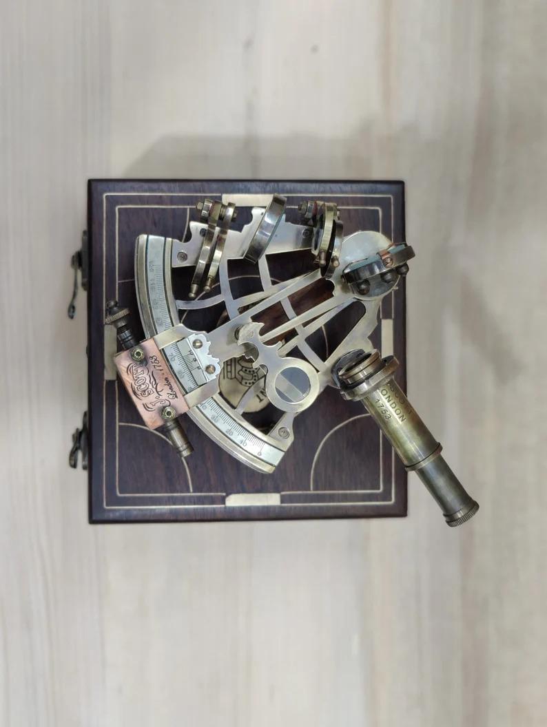 

Nautical Brass Sextant with Telescope - Antique Maritime Navigation Instrument 5 inch коричневый