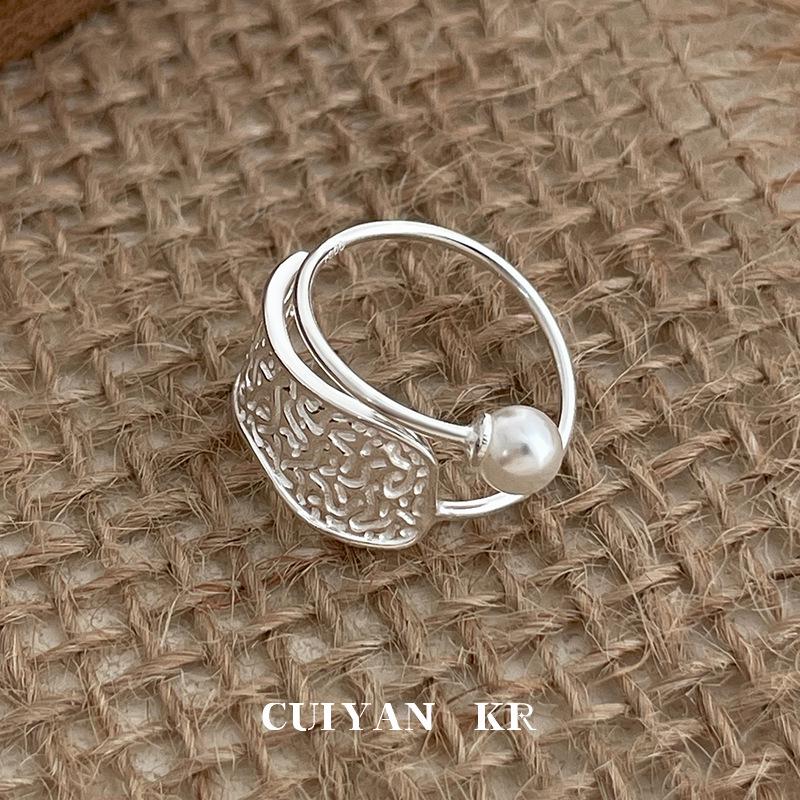 Silver Korean Style Wide Band Pearl Ring - Niche Texture Open Design for Autumn and Winter