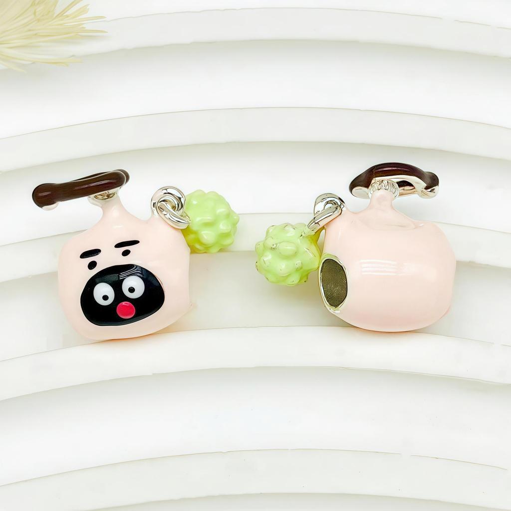 DIY Silver-Plated Cartoon Penguin Beads - Hand-Painted for Bracelet Making