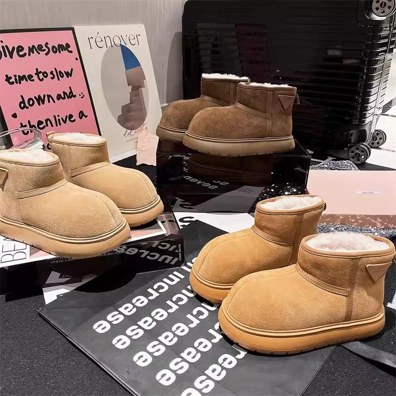 European Station Winter New Kapibara Matte Leather Thickened Snow Cotton Boots Bread Shoes Small Women's Shoes