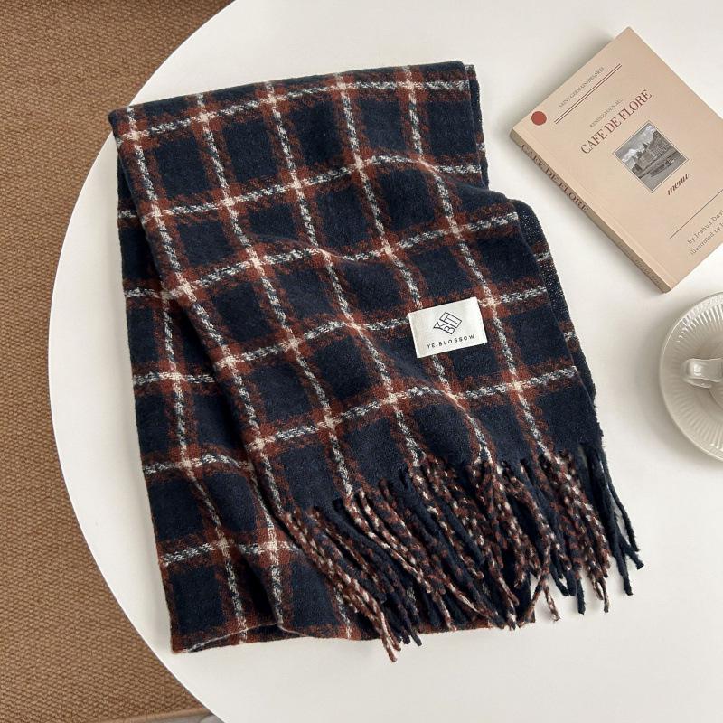High-End Plaid Shawl for Women - 2025 Autumn/Winter Korean Style Thickened Imitation Cashmere Scarf