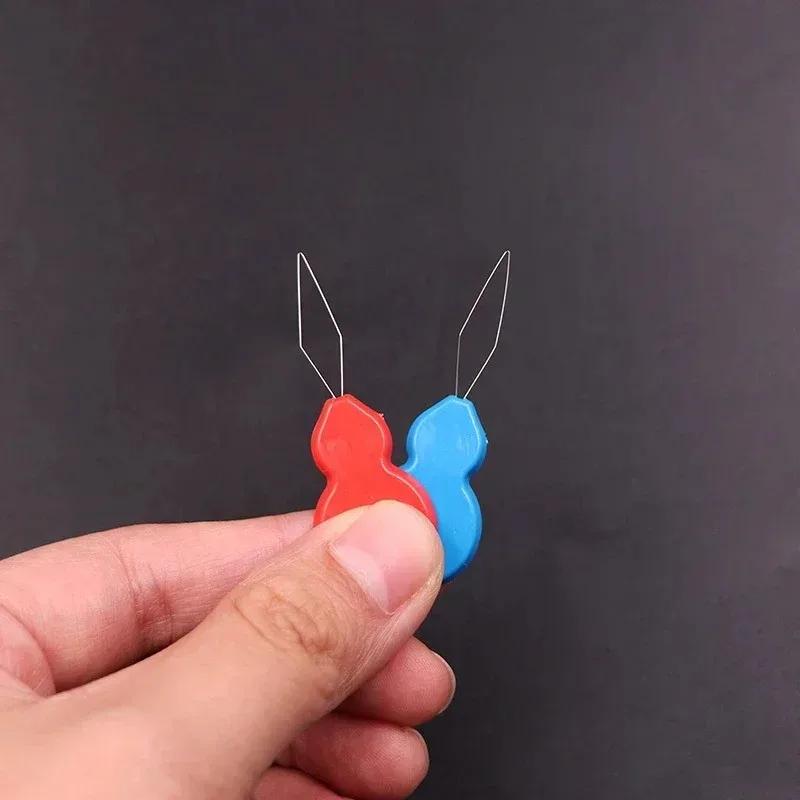 10Pcs Needle Threader Stitch Insertion Tool for Sewing Machine Plastic Wire Loop for Needles Needleswork Threader Sewing Tools