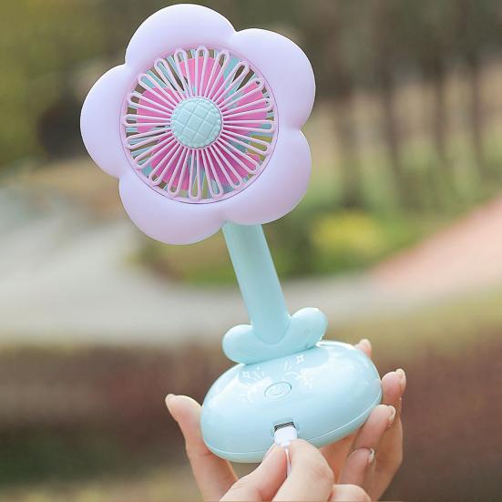 Kleiner Tischventilator mit Bürstenmotor Starker Luftstrom Geräuscharm USB Wiederaufladbar Blumenförmiger Luftkühlventilator