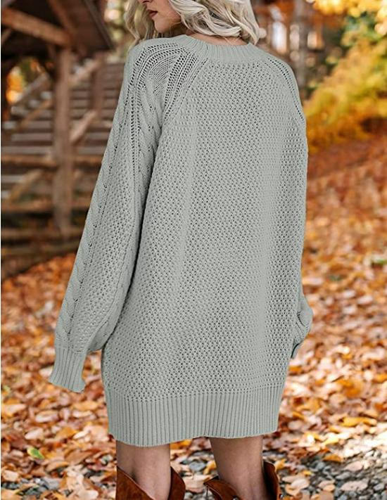 Women's Plus Size Loose Knit Sweater with Semi-High Neck - Chunky and Solid Color